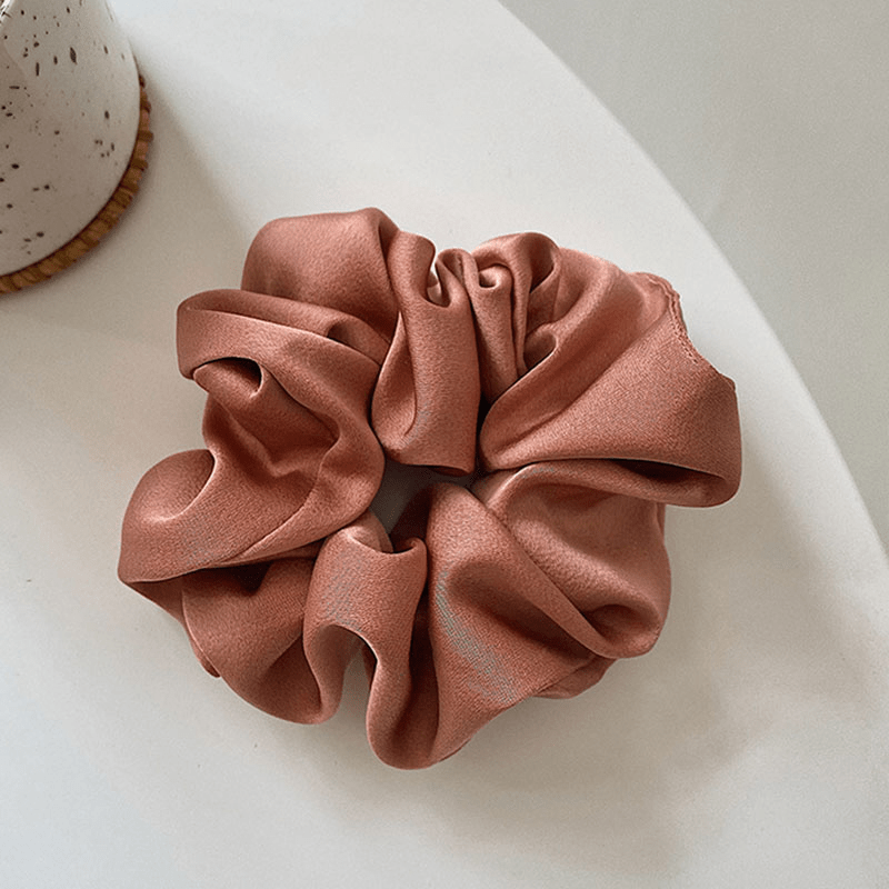 Šilkinė plaukų gumytė - Glamoury.lt - Grožio prekės